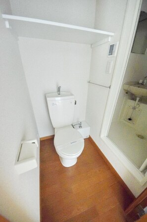 レオパレスSERENAIVの物件内観写真